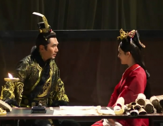 芈月传:秦王并非真的爱芈月,实际上另有目的,最后还要痛下杀手