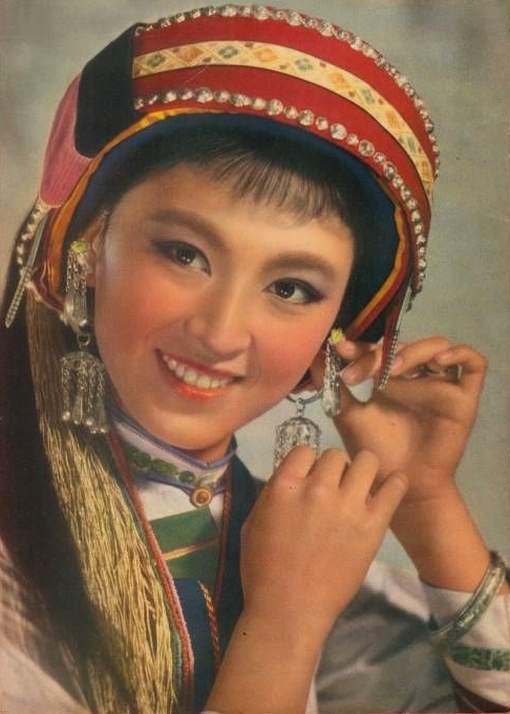 阿诗玛|影迷和乐迷都爱，善良美丽的阿诗玛