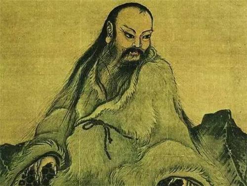 燧人之世,有巨人迹出于雷泽,华胥以足履之,有娠生伏羲于成纪,蛇身人首