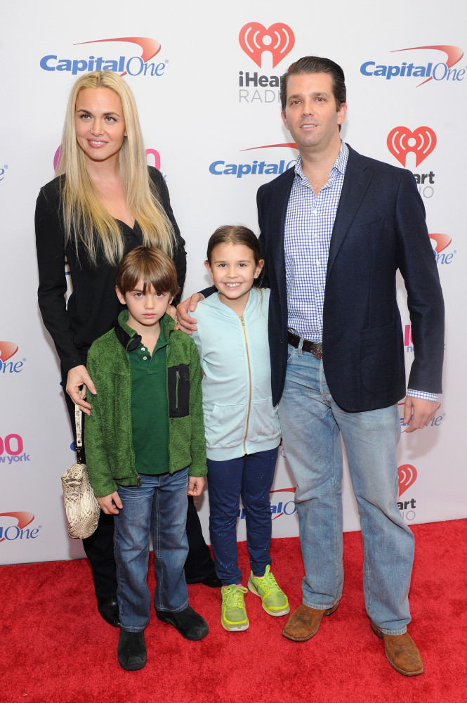 特朗普|美国新冠病例激增，特朗普却表示：很愿将儿子和孙子孙女送回学校