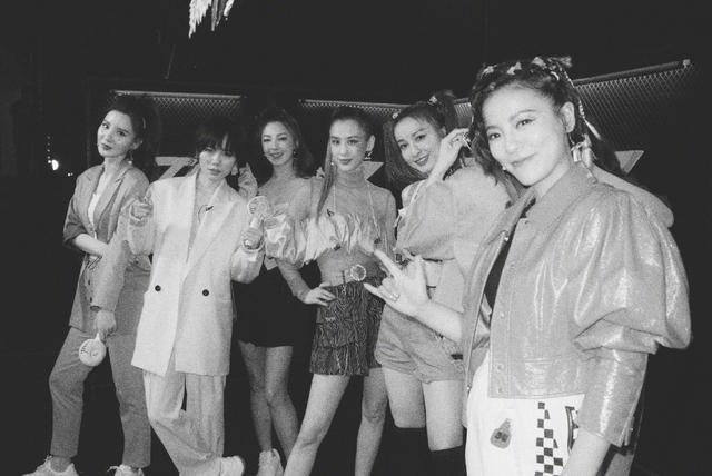 黄圣依|豪门少奶奶太拼！黄圣依练舞过度手扎银针，身体吃不消疑似累病