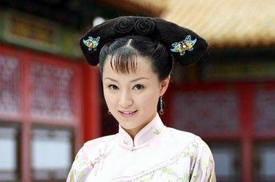 多年出演女配不红的她,在《无敌县令》中一袭白衣却惊艳了无数人!