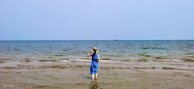 北戴河|往年人山人海的北戴河如今变了样，人少、海鲜便宜，但停车还是乱收费