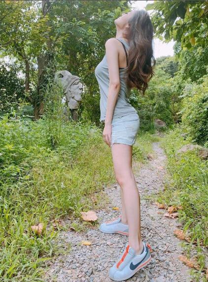 安以轩|嫁百亿富豪，生子获赠6亿豪宅，安以轩才是阔太中的人生赢家