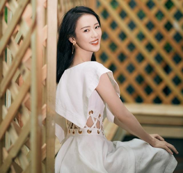 青簪行|点赞青簪行撕番诋毁杨紫的微博，中戏第一，赵今麦也难挽回路人缘