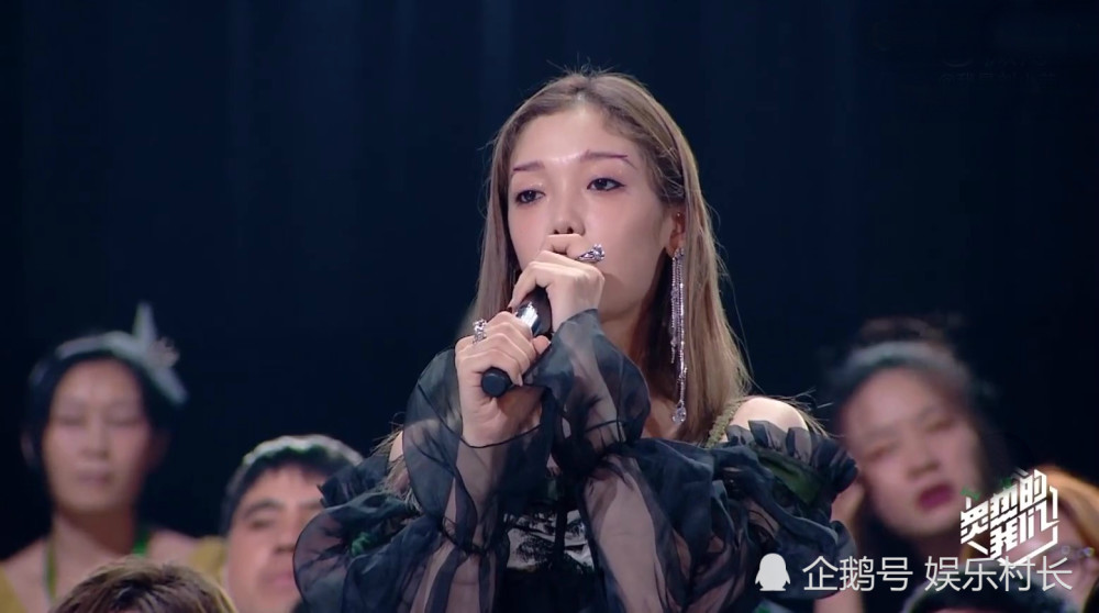 火箭少女101|硬糖少女换logo，希林谈火箭少女解散陈卓璇哭了，赵粤展现老东家团魂