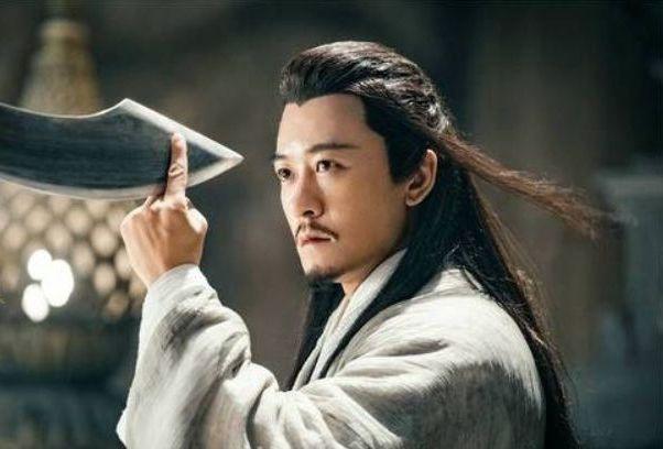 张无忌|假如你穿越到明末时期，下面四位武林高手，你选择谁陪你打天下？