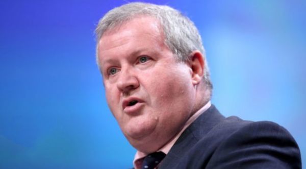 鲍里斯·约翰逊|鲍里斯·约翰逊谈英国疫情：“这体现了英国的绝对实力”