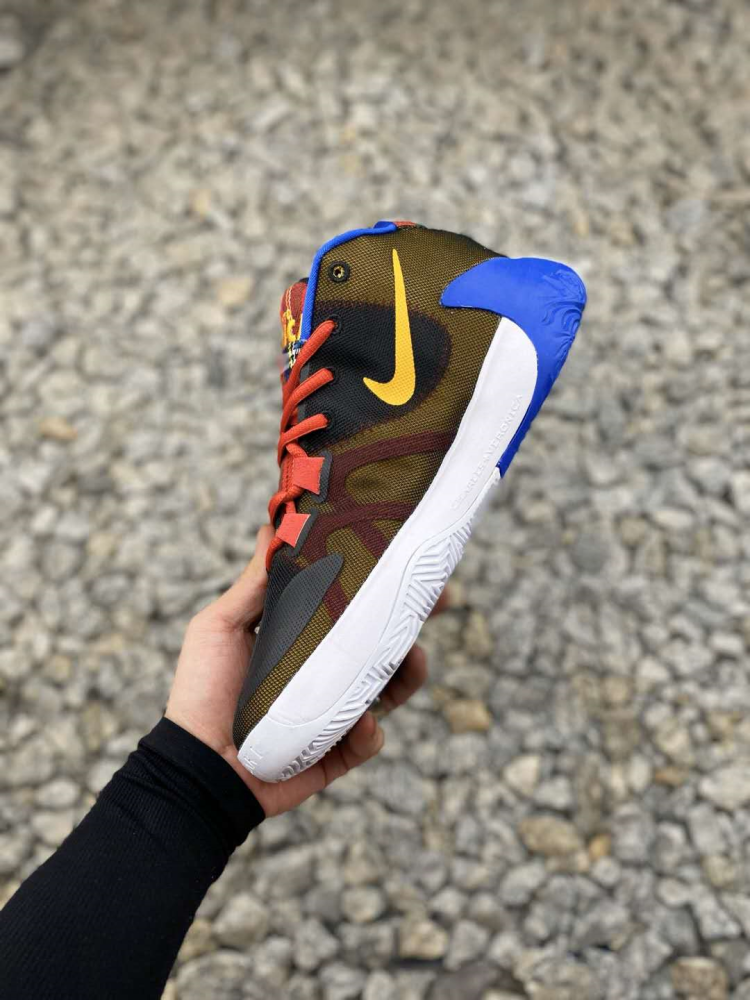 nikezoomfreak1配色赏析字母哥一代篮球鞋开箱