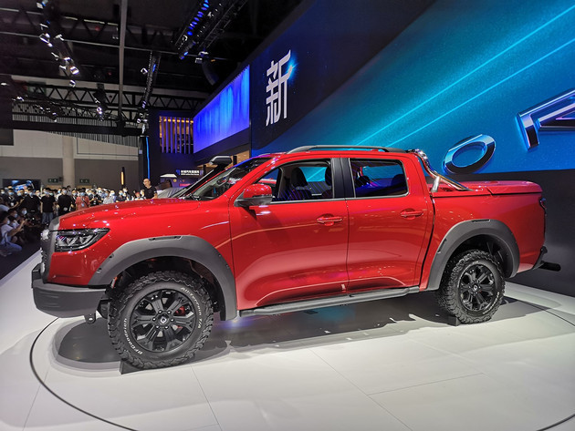 2020成都车展 长城炮柴油版正式上市 售价15.38万元起