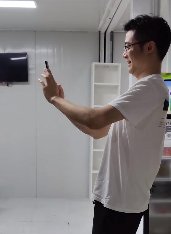 大司马直播被蹭热度，反问一句“你也是斗鱼的？”成功反击