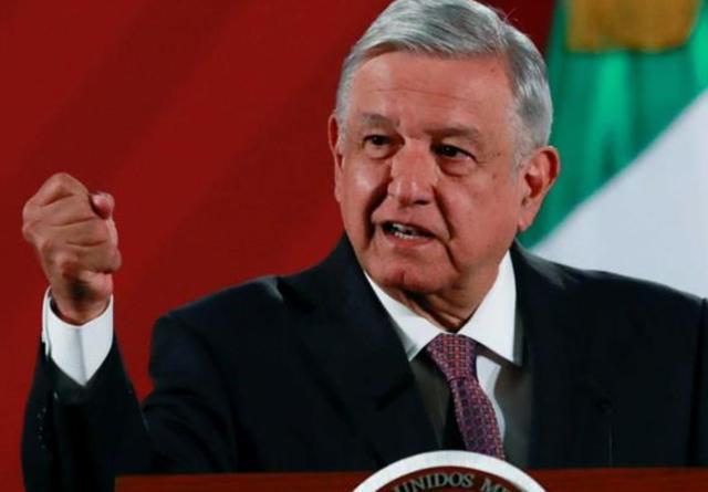 洛佩斯·奥夫拉多尔|依然自信？墨西哥总统亲口承认有亲人死于新冠，但仍称不用戴口罩