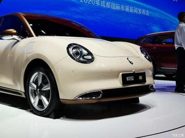 2020成都车展欧拉猫电动车正式亮相