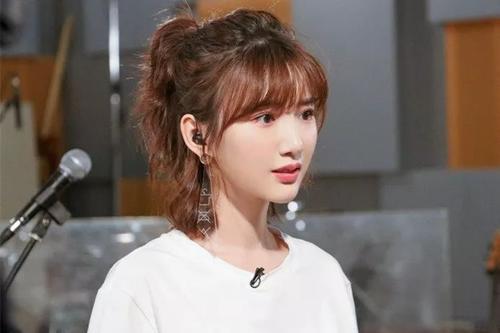 三浦春马|三浦春马被母亲逼死？资深艺人怒斥其父母：家里有个艺人全家都是废人