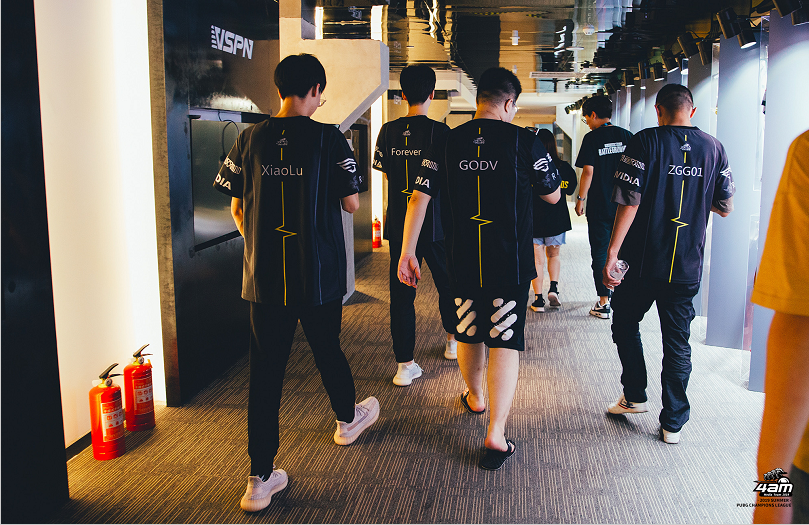 4AM要建立DOTA2分部了？韦神发文新项目正在准备中，配图DOTA2