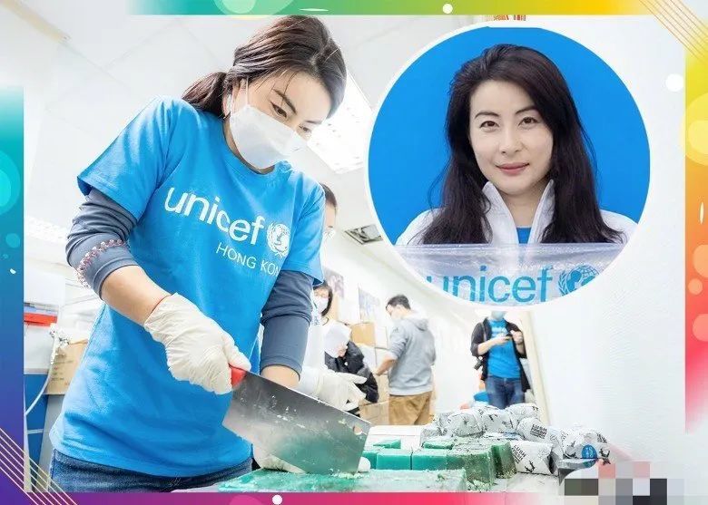 郭晶晶|郭晶晶终于打扮了！霍启刚选举女方精致露面，夫妻十指紧扣很甜蜜