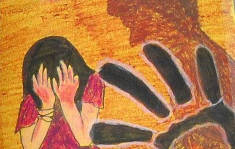 印度_社会|印度14岁女孩感染新冠后在护理中心被另一患者性侵，还被同伙录像