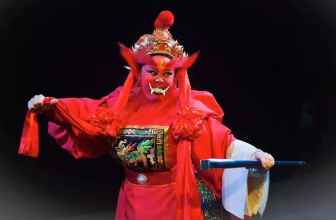 耍牙獠牙判官美娇娘薛巧萍为了练习耍牙嘴巴都磨出茧子