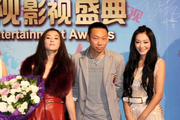 张柏芝|张柏芝被前经纪人控告违约，拿钱不拍戏未履行合约被追讨千万片酬