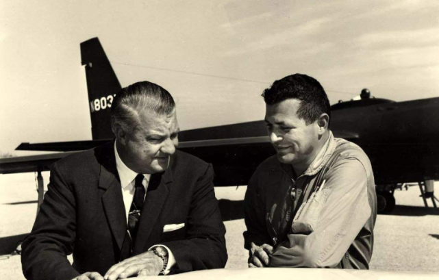 戈尔涅夫可以说是苏联导弹领域的"国宝级"人物,一个人带领团队撑起