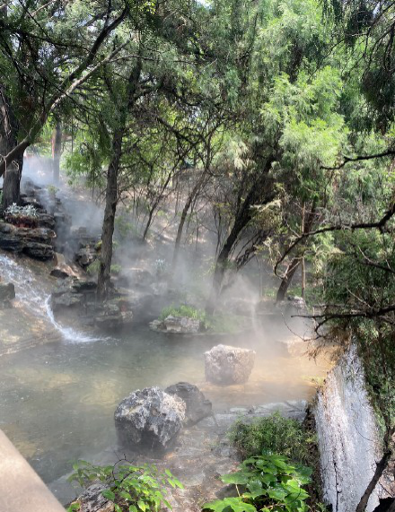 太原太山火了吃雪糕穿汉服全免费全国独此一家