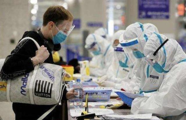 美国_社会|新冠疫情加剧，全球一半病例集中在三个国家，美国每小时增2600例