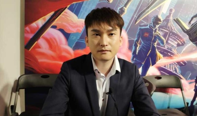 TES教练白色月牙不行？米勒当众夸奖他，很适合当TES教练