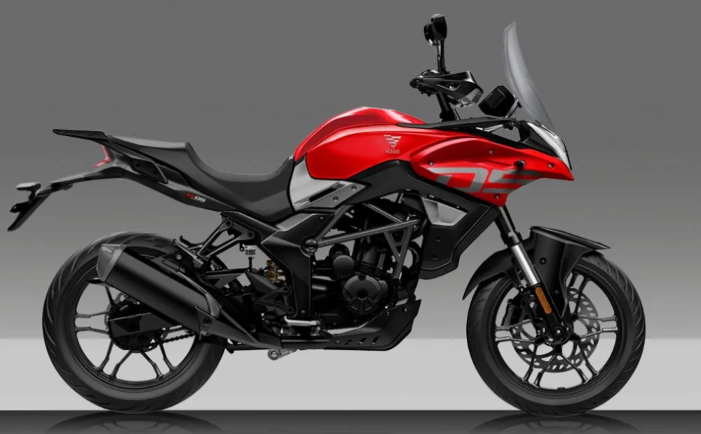 无极300ds上市在即公布两种不同风格涂装最终版即将敲定