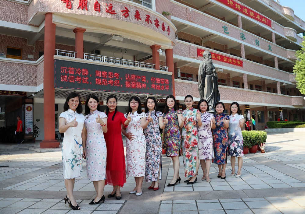 广州中考开考现场直击增城考场今年作文题目是