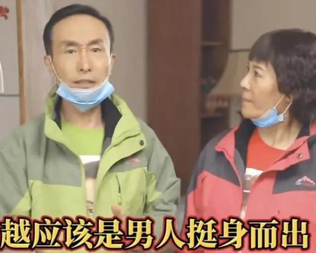 赵丽蓉|不是母子胜似母子，赵丽蓉临终时，为什么巩汉林不去送她最后一程