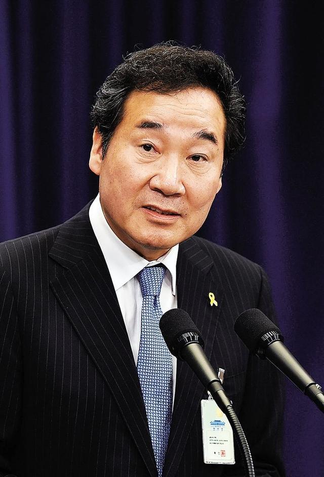 早在2017年总统选举时就曾有过他的身影,但他最终还是放弃参选.