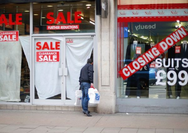 鲍里斯·约翰逊|脱欧谈判、英美谈判皆不利，鲍里斯可能遭“政变”？