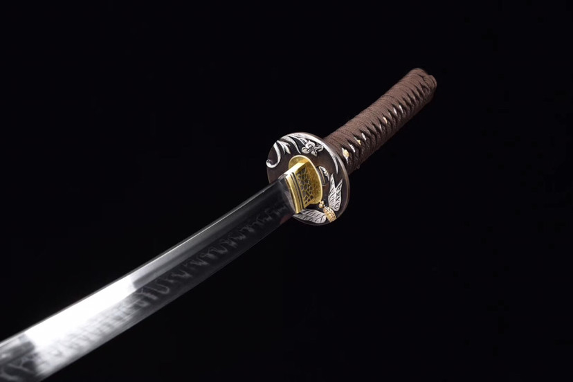 铜装鎏金银武士刀星陨