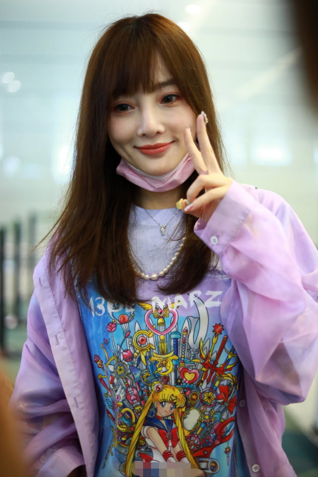 李小璐|39岁李小璐晒热舞视频，秀蛮腰嘻哈风十足，直言被骂也不放弃