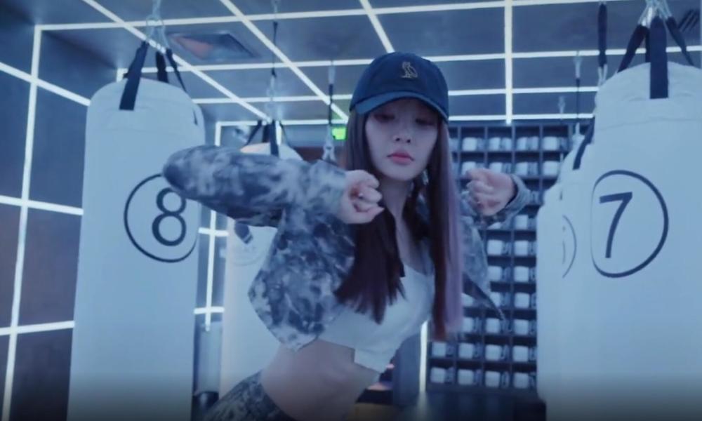 李小璐|李小璐穿露脐装大秀热舞：你继续讨厌，我热爱，跳得不好也不放弃