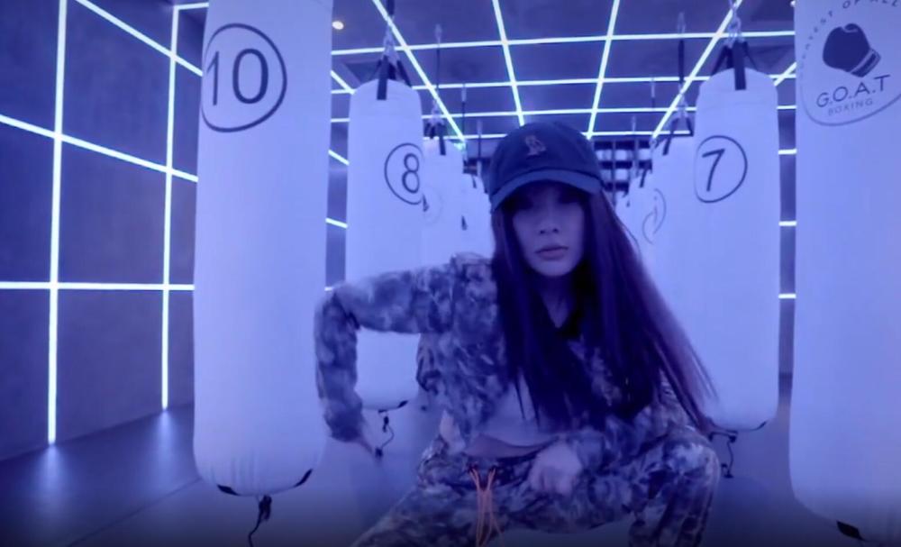 李小璐|李小璐穿露脐装大秀热舞：你继续讨厌，我热爱，跳得不好也不放弃