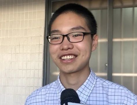 这届高考学霸厉害了!_腾讯新闻