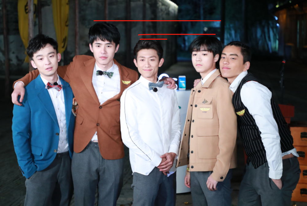 张一山|张一山宋妍霏恋情曝光，两人同框却被女方粉丝嫌弃：矮土丑，不般配！