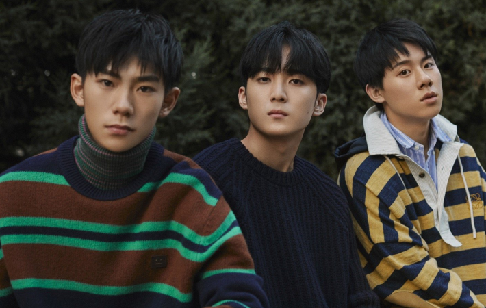 周奇与刘家祎同晒高考成绩单,看到这些小细节,网友:神仙缘分啊