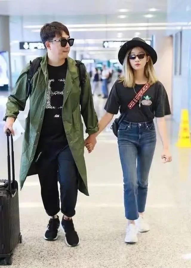 黄忆慈|多多染发涂口红被骂，李嫣染发喝酒炫富却被捧，网友为何这样双标