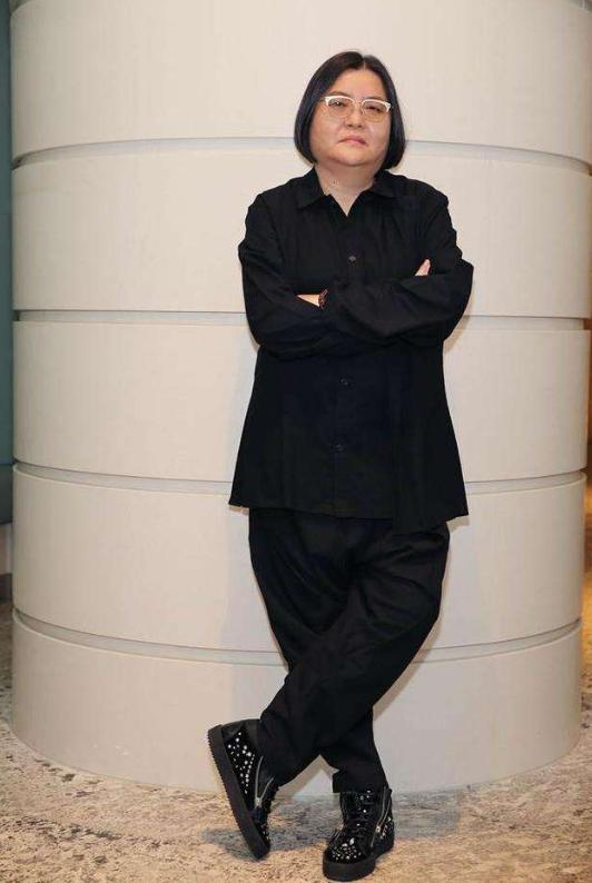 巨星推手邱黎宽:捧红王菲和那英,解救林志玲,帮别人养娃18年