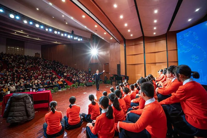 2020海珠区公办小学_2020年海珠来穗人员随迁子女积分制入学实施细则公