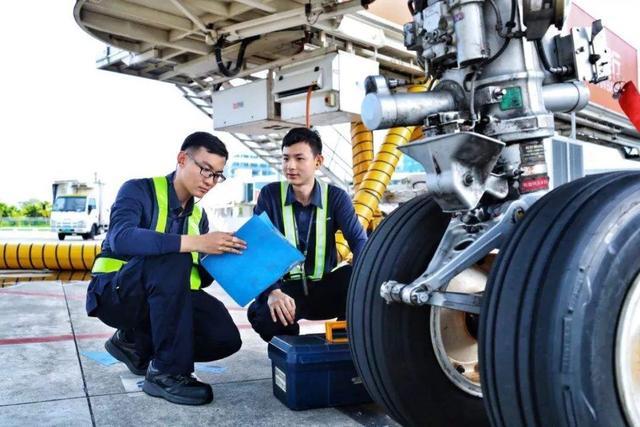 "飞行器动力工程"专业,怎么样?很高大上吧,听着就想报考.