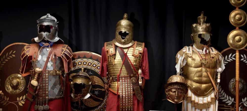 但后来东斯拉夫人在西迁的过程当中,不断受到拜占庭帝国先进文化的