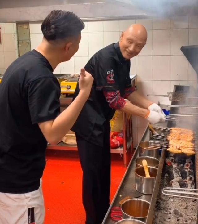 章泽天|吃瓜日报丨张柏芝遭前经纪人讨债；“谢广坤”直播捞金1小时赚千元