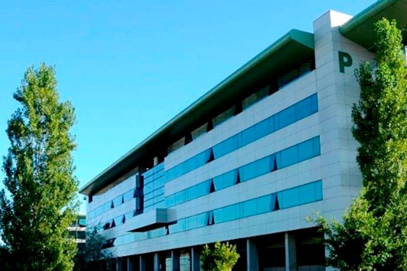 泳池|11个月大宝宝在游泳池溺亡，父母在屋内呼呼大睡竟浑然不知