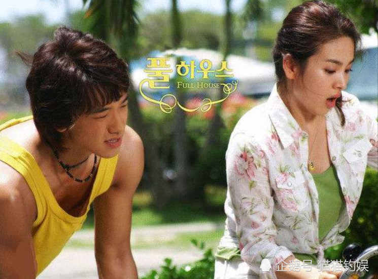 宋慧乔|离婚1年后，借前前任炒作的宋慧乔没戏拍，寄情事业的宋仲基很忙碌