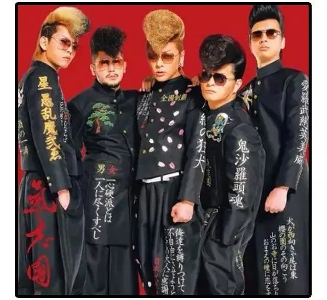 日本改邪归正飞机头橡皮擦火了你要不来一块