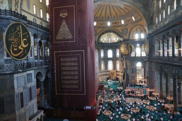 圣索菲亚博物馆|组图：做了86年博物馆的土耳其圣索菲亚大教堂，终被改成清真寺开放