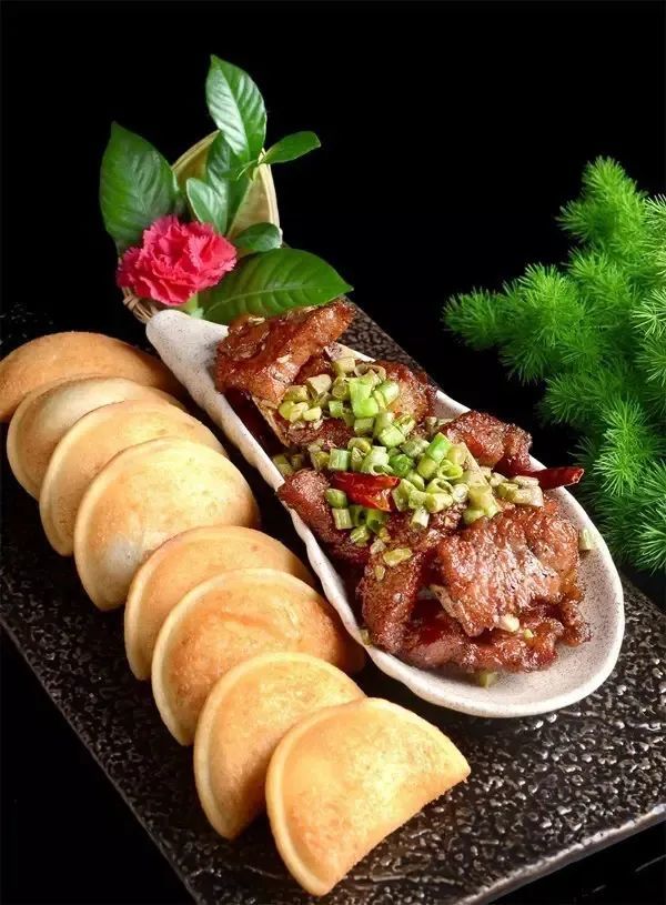 八道创新酒楼菜品,绝不花俏,实用性强!_腾讯新闻